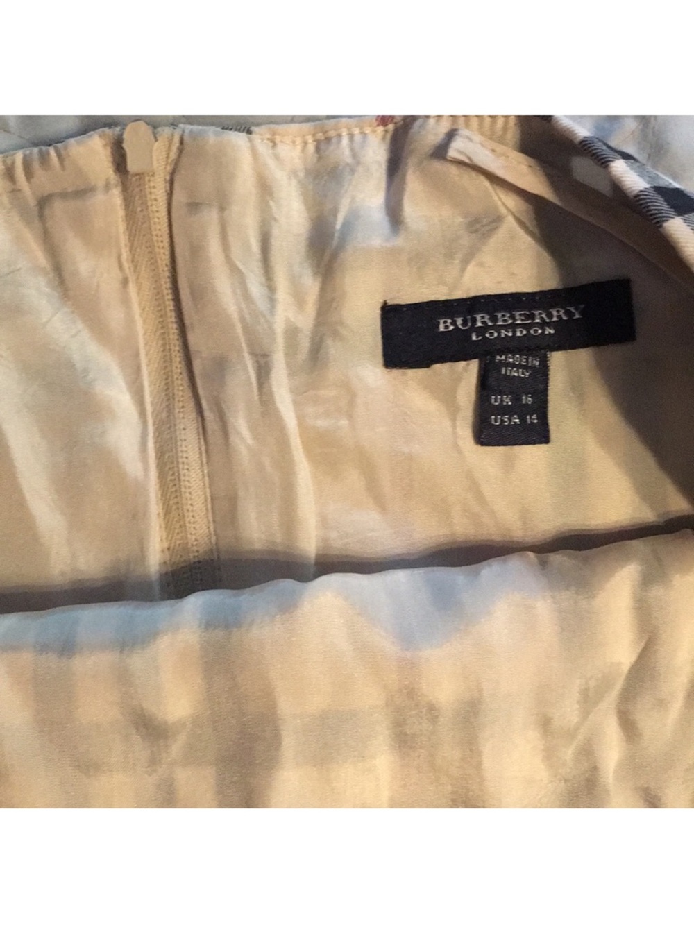 Burberry halter top - Picture 3 of 6